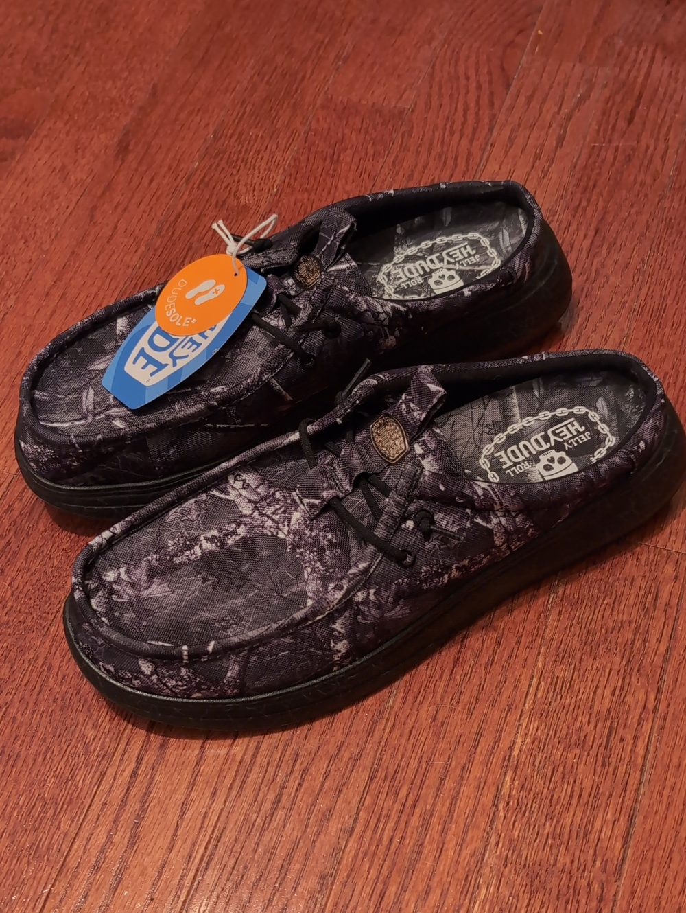Hey Dude Jelly Roll Wally Comfy Slip-On Loafers Size 11 Black & Gray Tree Camo